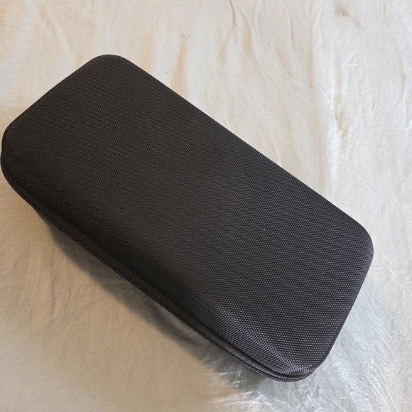 Black Portable Speaker Case - Picture 3 of 7